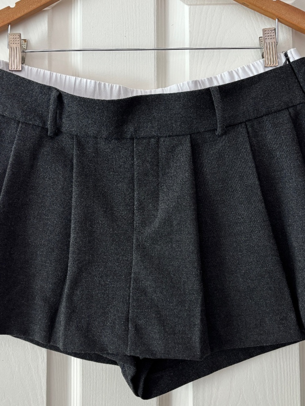 Zara Double Waist Box Pleat Skort - Gray Size L - Picture 6 of 9